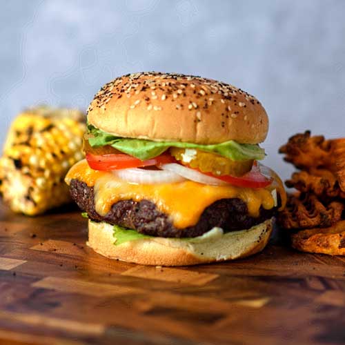 cheeseburger and corn